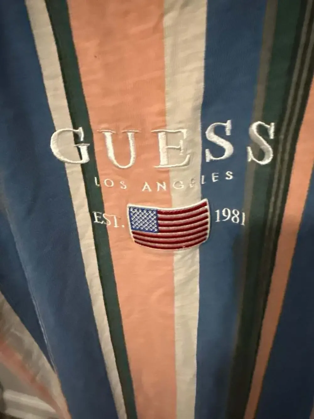 GUESS Los Angeles American Tradition Striped T-Shirt Size S - Picture 2 of 3